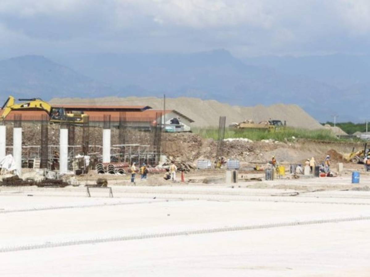 Aeropuerto de Palmerola avanza en un 32 por ciento