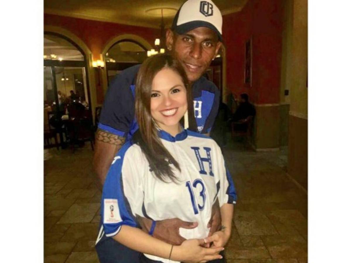 El romántico mensaje de Tita Torres a su amado Carlo Costly previo al juego ante Australia