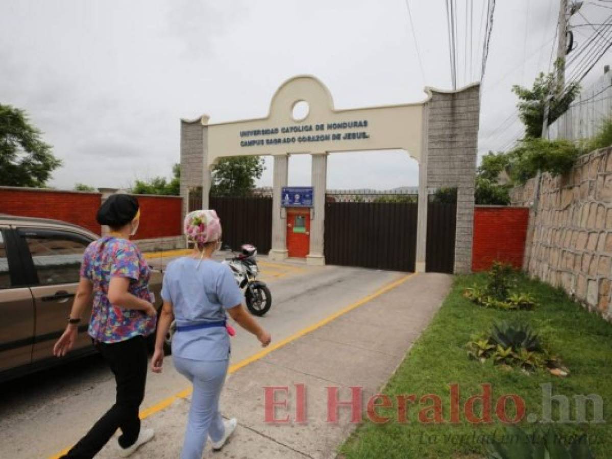 El centro de triaje es atendido por personal capacitado para manejo de covid-19. Foto: David Romero/EL HERALDO.