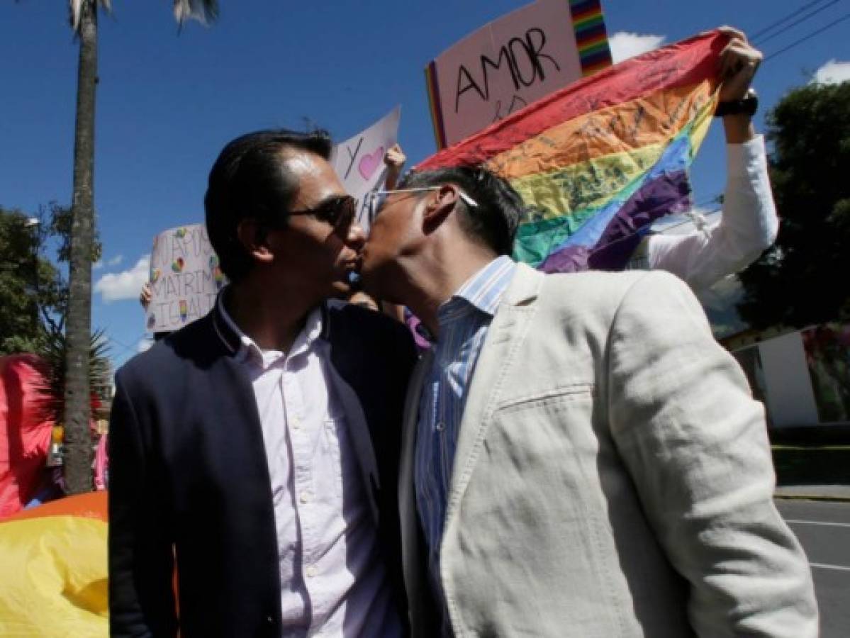 La Corte Constitucional de Ecuador aprueba el matrimonio gay