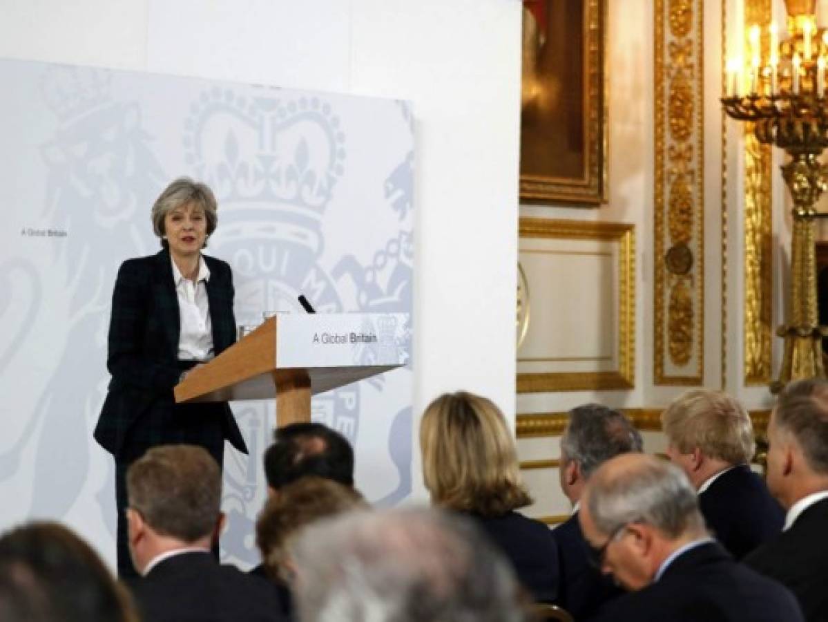 Theresa May anuncia la salida del Reino Unido de mercado único europeo