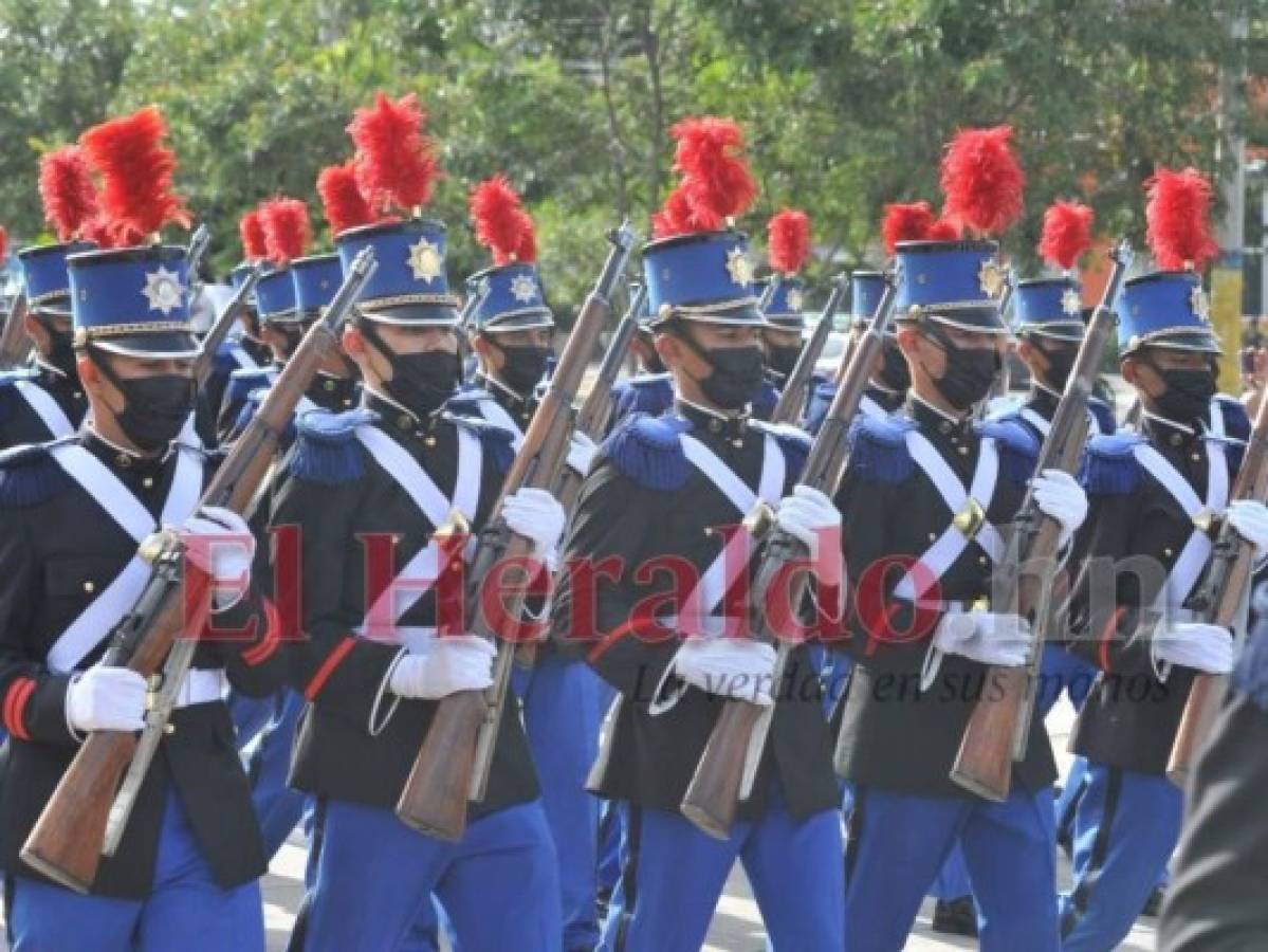 Honduras: atípico desfile en medio de una pandemia por segundo año consecutivo