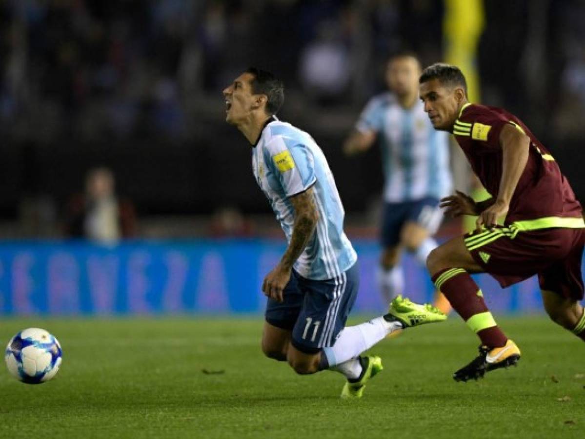 Ángel Di María se lesiona con Argentina y estará de baja varias semanas