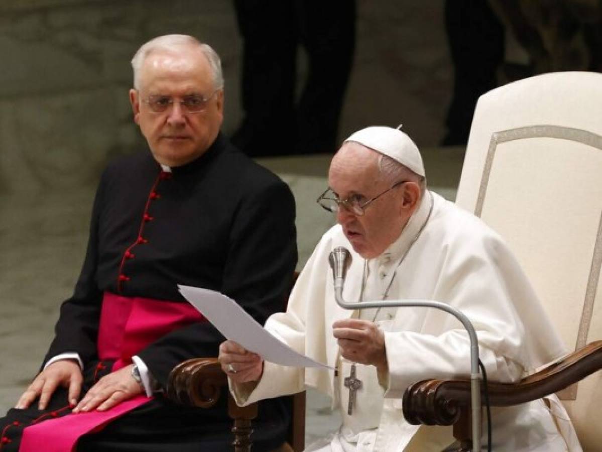 Interceptan carta con tres balas que iban dirigidas al papa Francisco