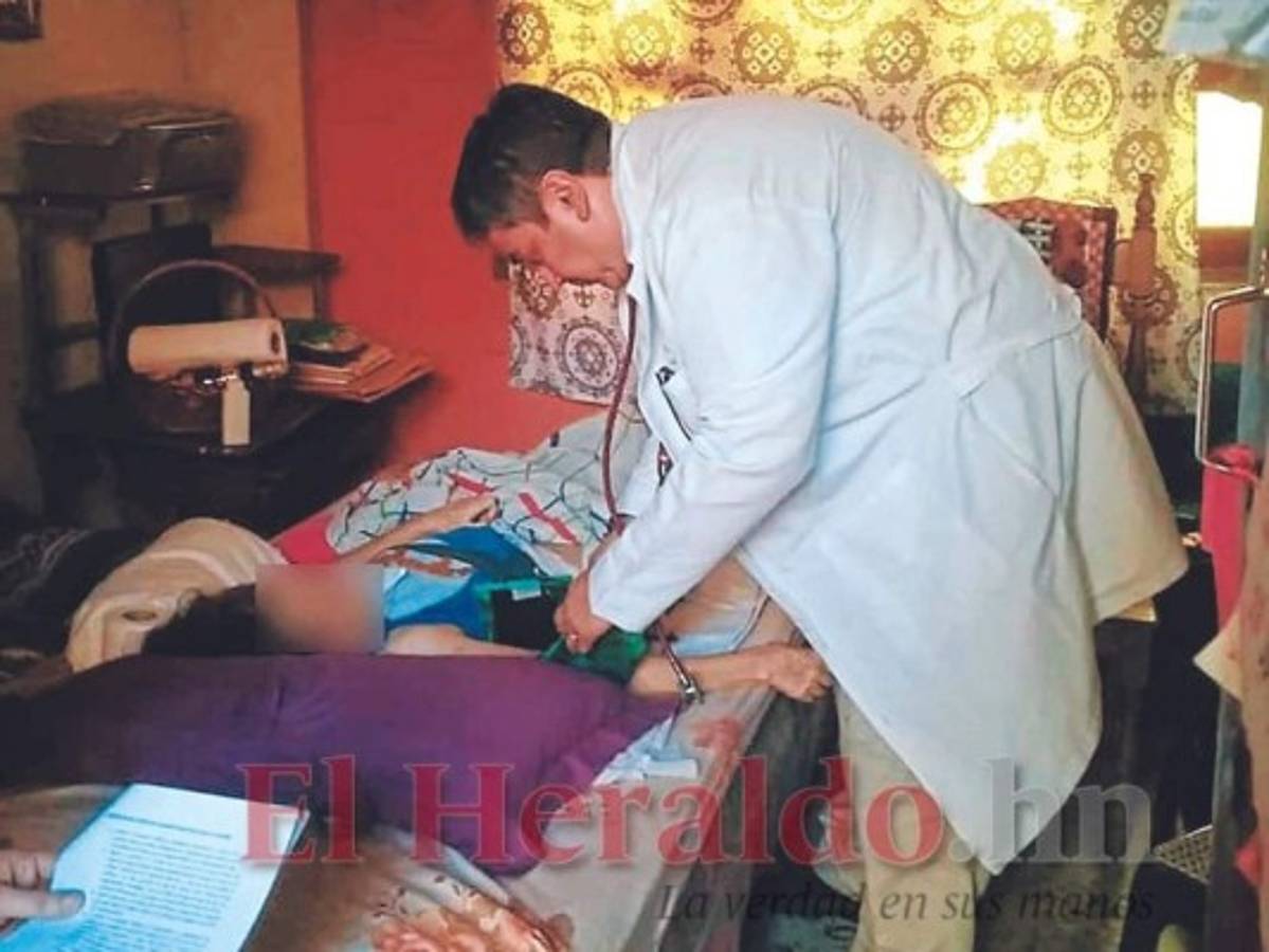 Voluntarios unen fuerzas para llevar a pacientes a cuidados paliativos