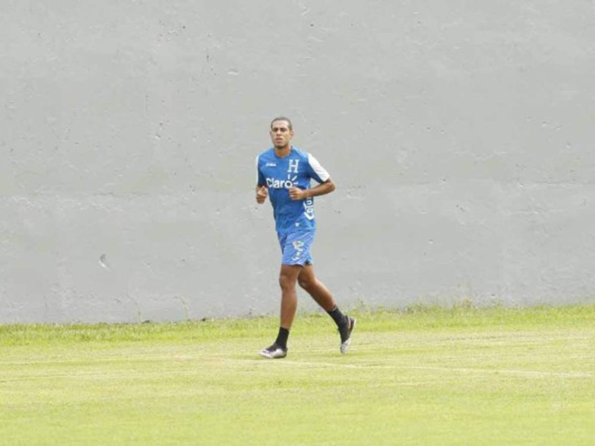 Catrachos arropan a la Selección de Honduras previo su viaje a USA