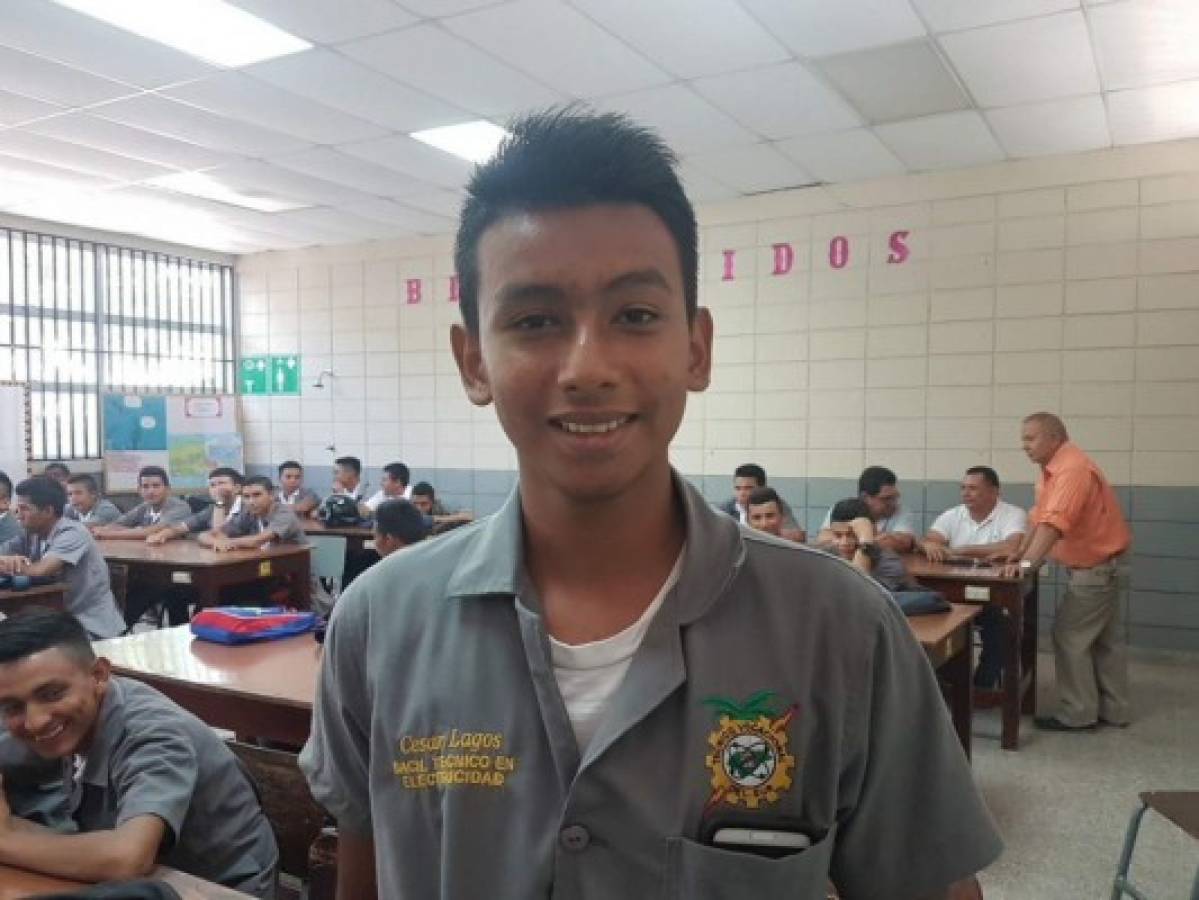 Estudiantes de la zona sur son capacitados en el uso de la electricidad