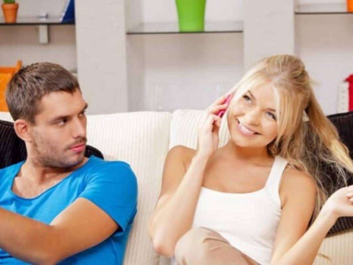 ¿Debe haber privacidad en una relación amorosa?