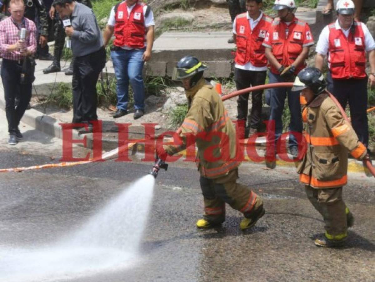 Prohíben uso de celulares en el Aeropuerto Toncontín por derrame de combustible