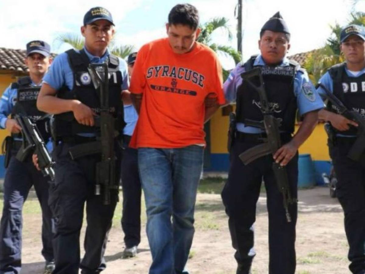 Dictan 120 años de cárcel a hondureño que mató a un hombre y sus cinco hijos