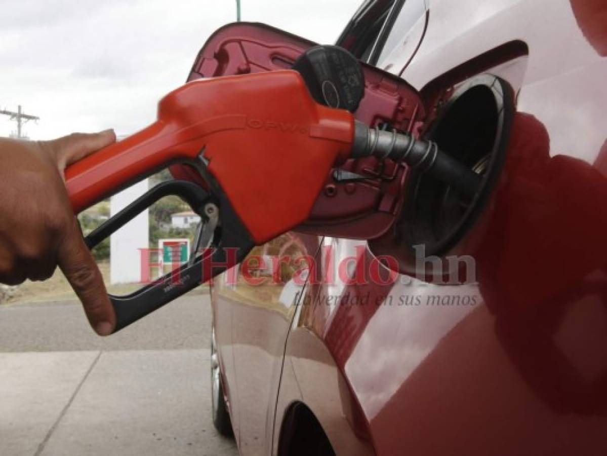 Este lunes entra en vigor nuevo aumento a los combustibles