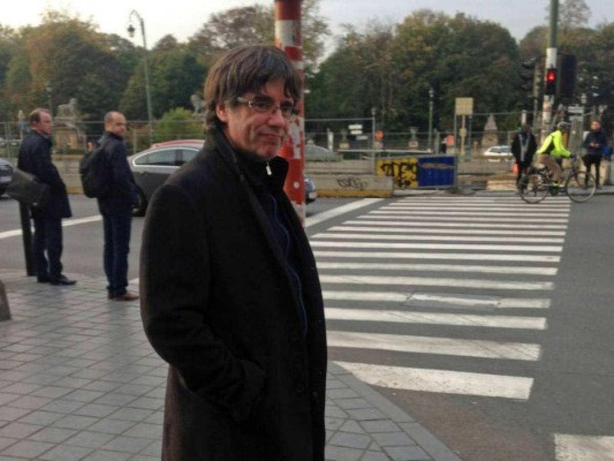 Primer ministro belga dice que Puigdemont 'será tratado como cualquier ciudadano europeo'