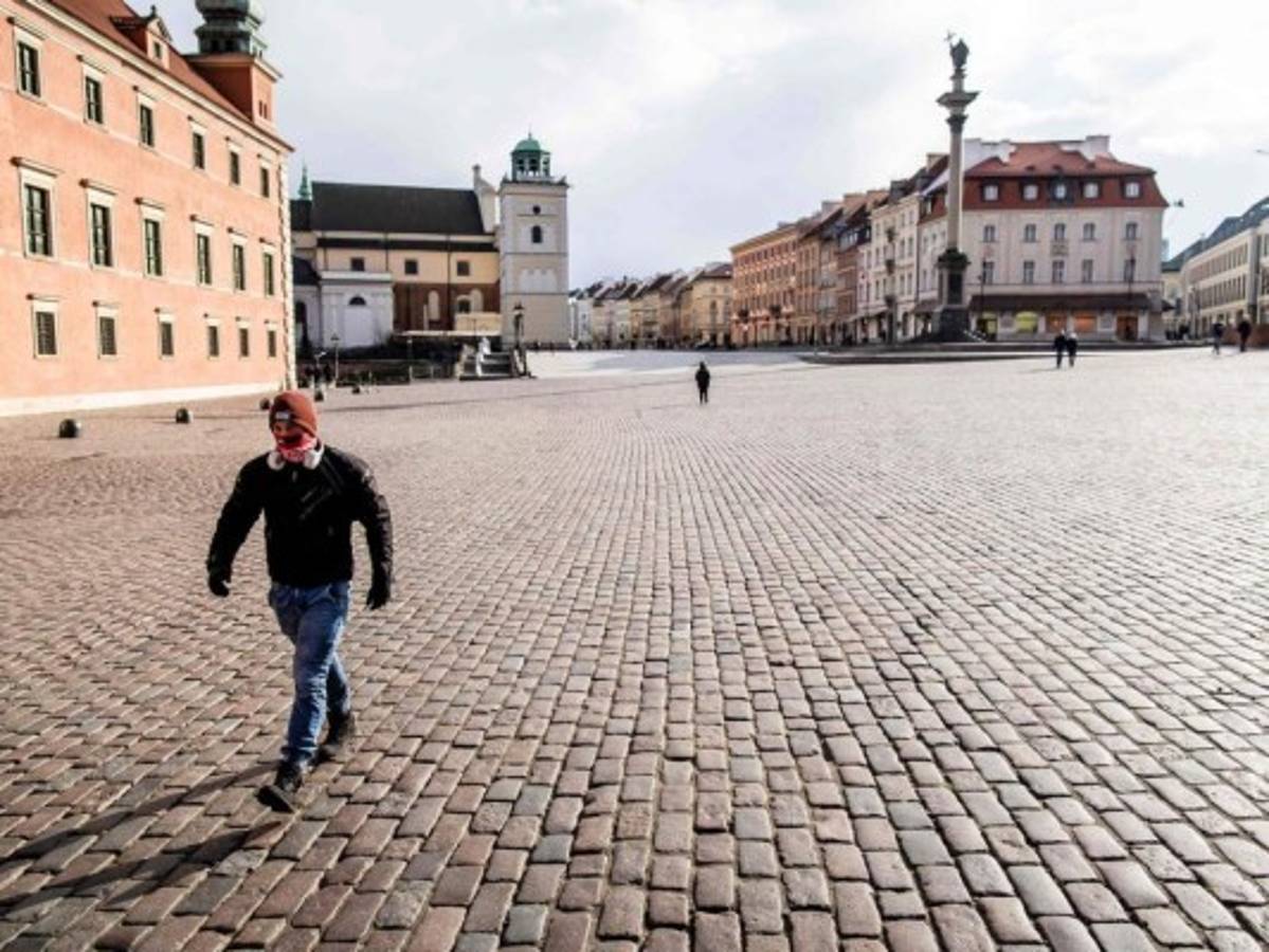 Coronavirus supera 150 mil casos, pese a que el mundo se confina