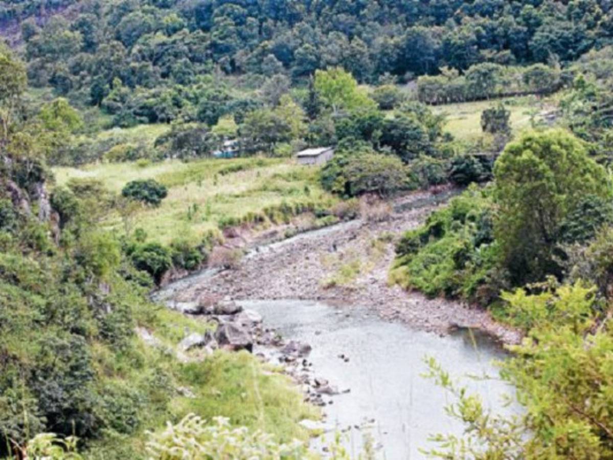 Honduras: 150 mil capitalinos podrían utilizar agua subterránea
