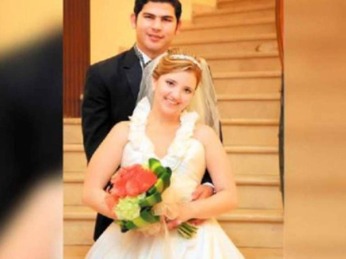 Inspeccionan casa donde mataron a abogado y su amigo