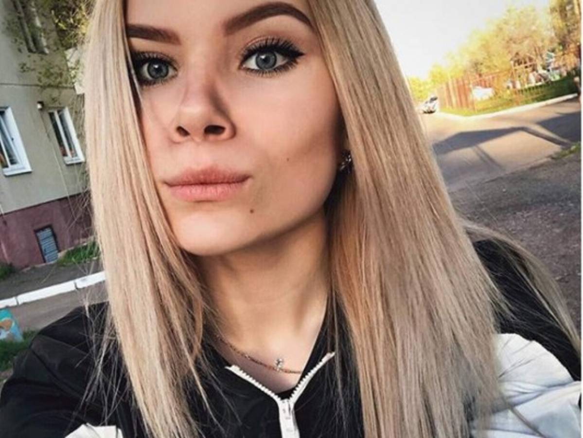 Luchadora rusa muere tras dejar caer su celular en la bañera