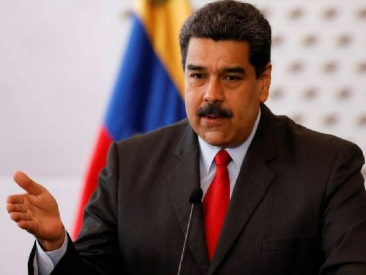 'Parece un programa cómico': Maduro se burla de elecciones en Colombia