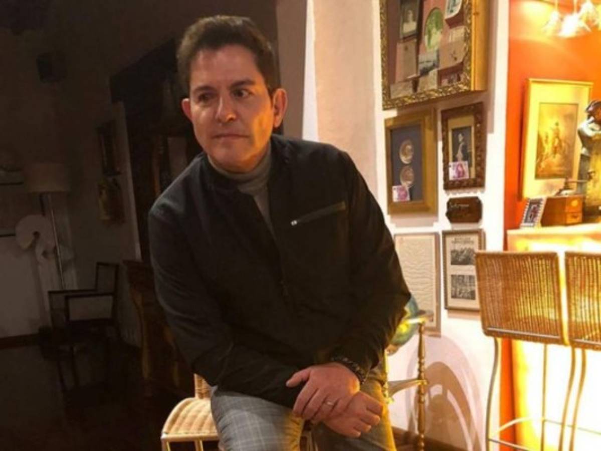 Actriz pierde el control y golpea a Ernesto Laguardia durante grabación de telenovela