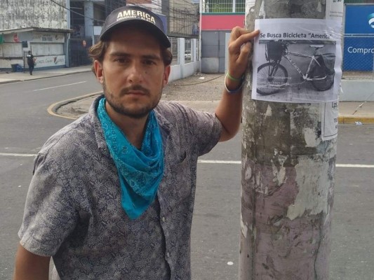 Publican foto del presunto ladrón de la bicicleta del uruguayo Tabare Alonso