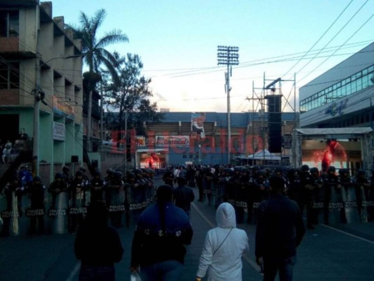 Curiosidades de la toma de posesión del segundo mandato de Juan Orlando Hernández