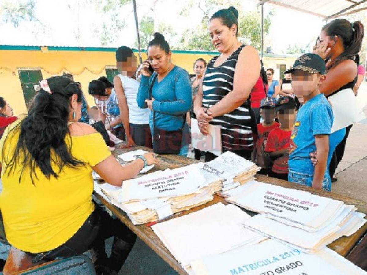 Secretaría de Educación confirma 54 denuncias por cobro de matrícula