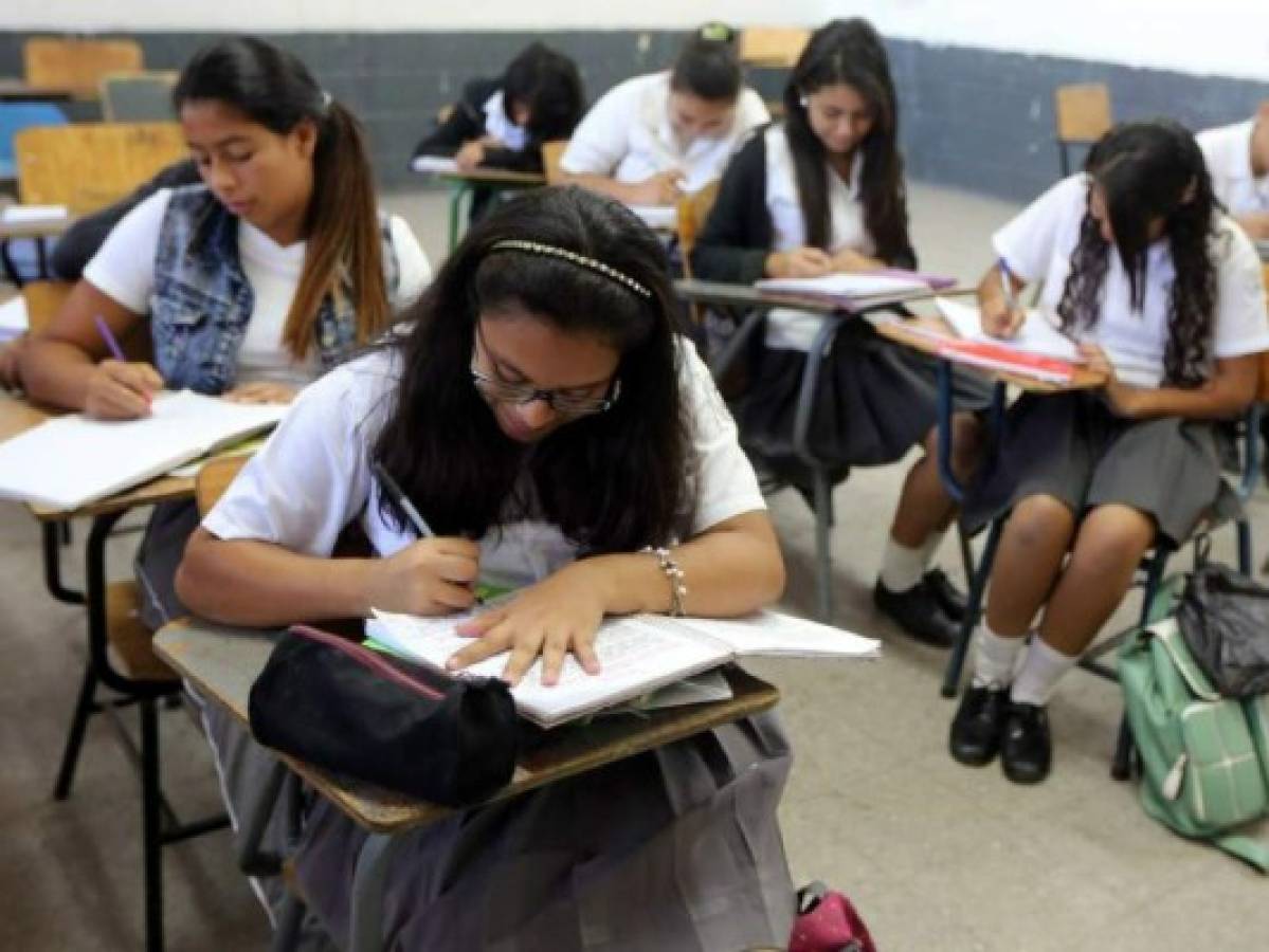 Sigue plan para seguridad en colegios hondureños