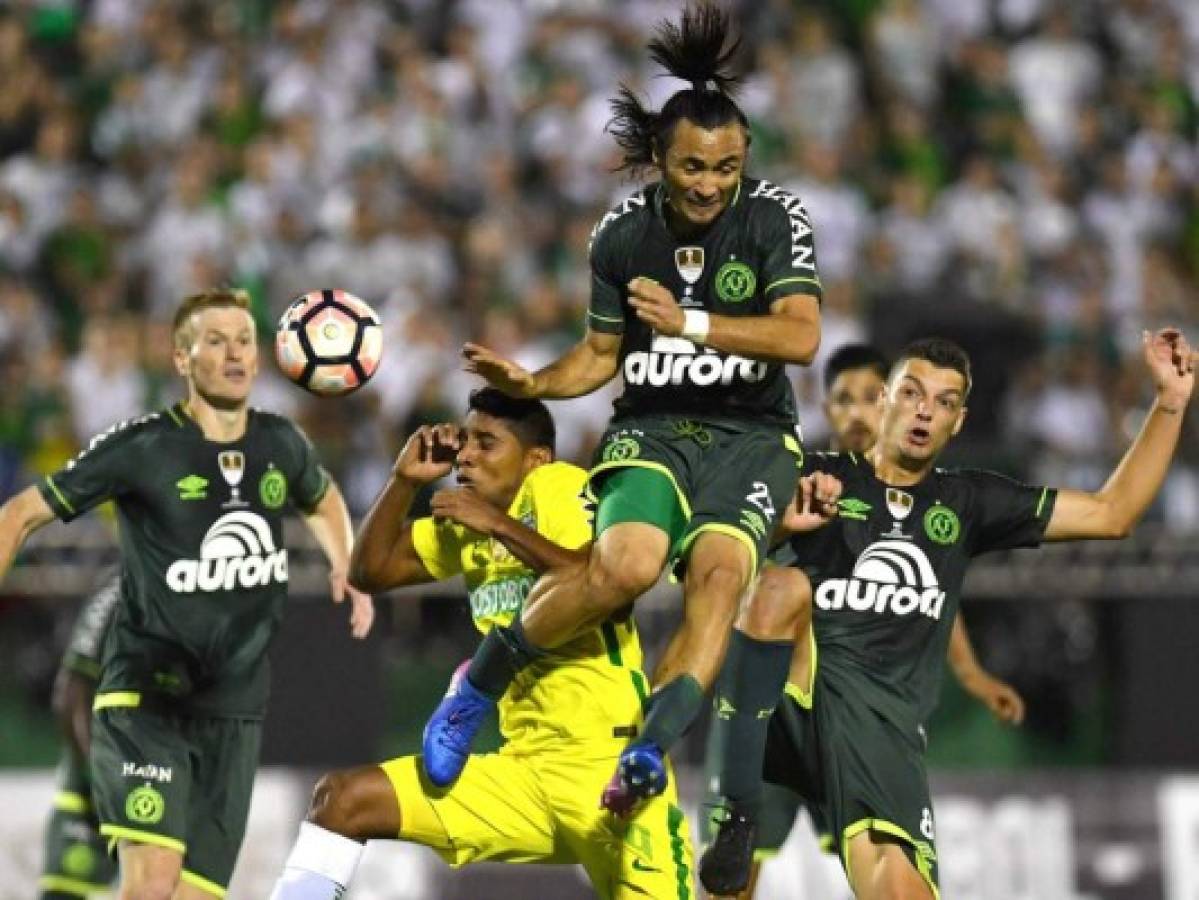 Chapecoense venció a Atlético Nacional por la ida de la Recopa Sudamericana