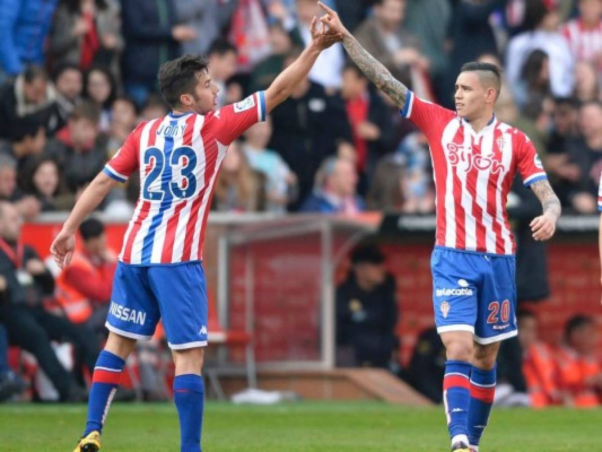 Atlético pierde en Gijón en los últimos minutos (2-1)