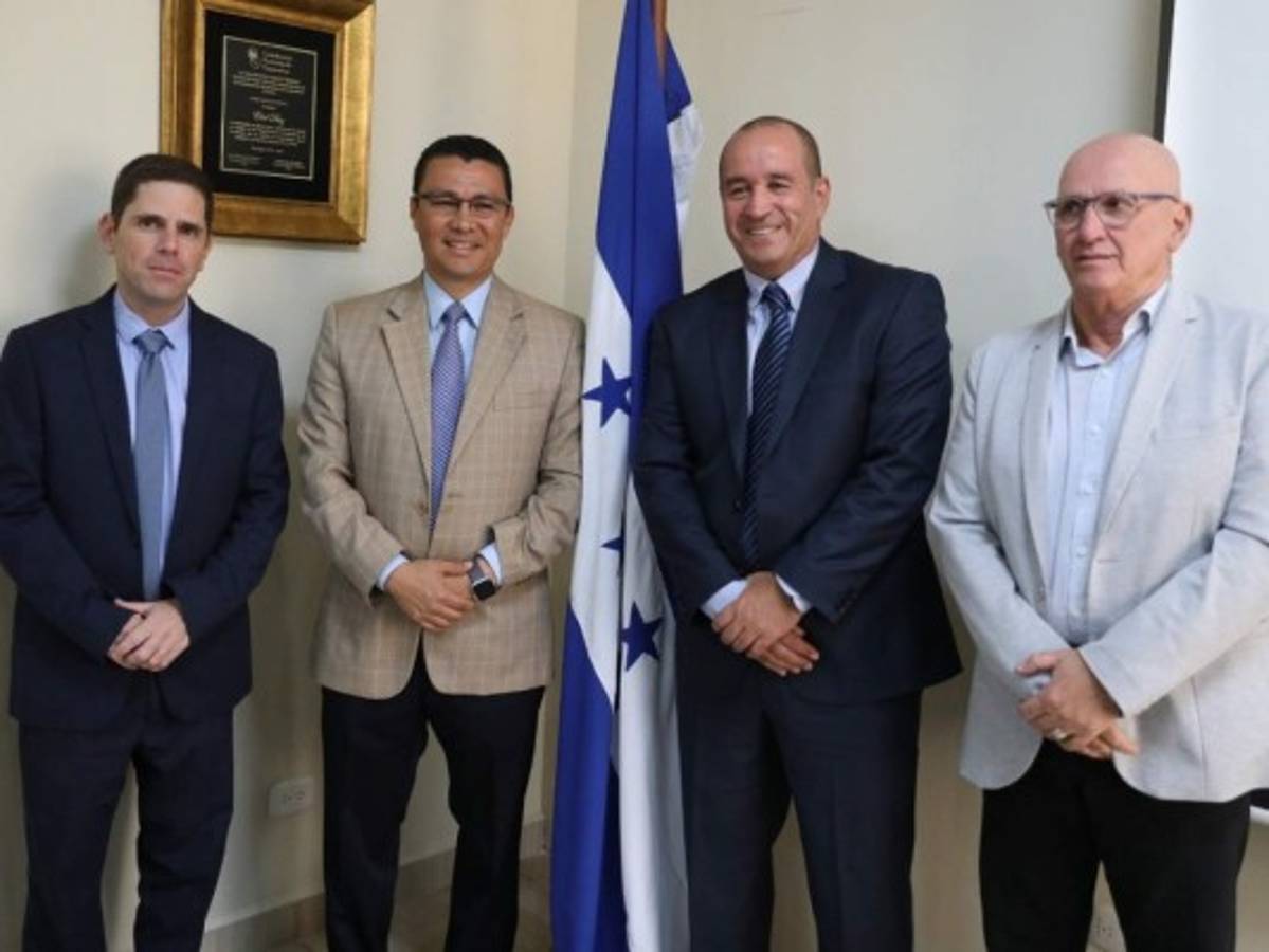 Gobierno y misión de Israel buscan soluciones ante problema del agua