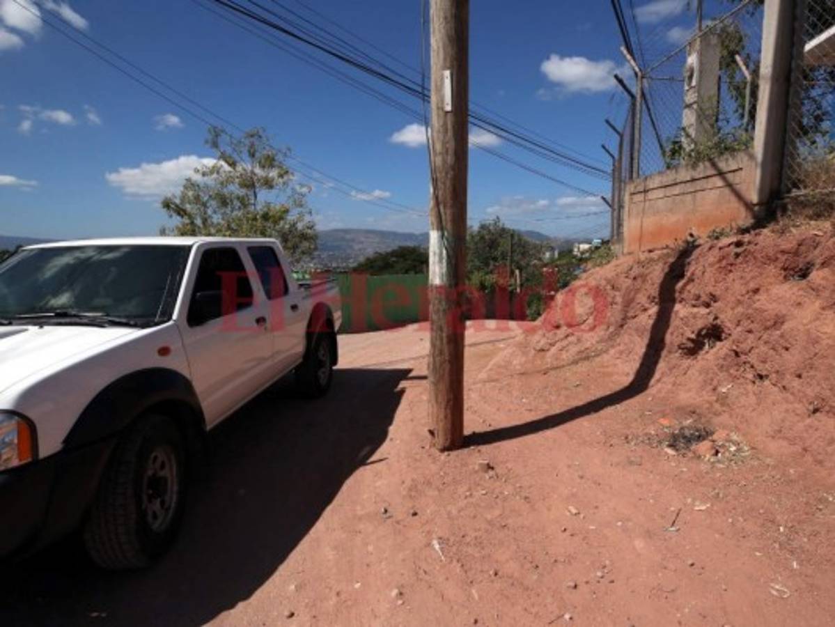 Poste urge ser retirado en la colonia Villa Nueva de la capital de Honduras