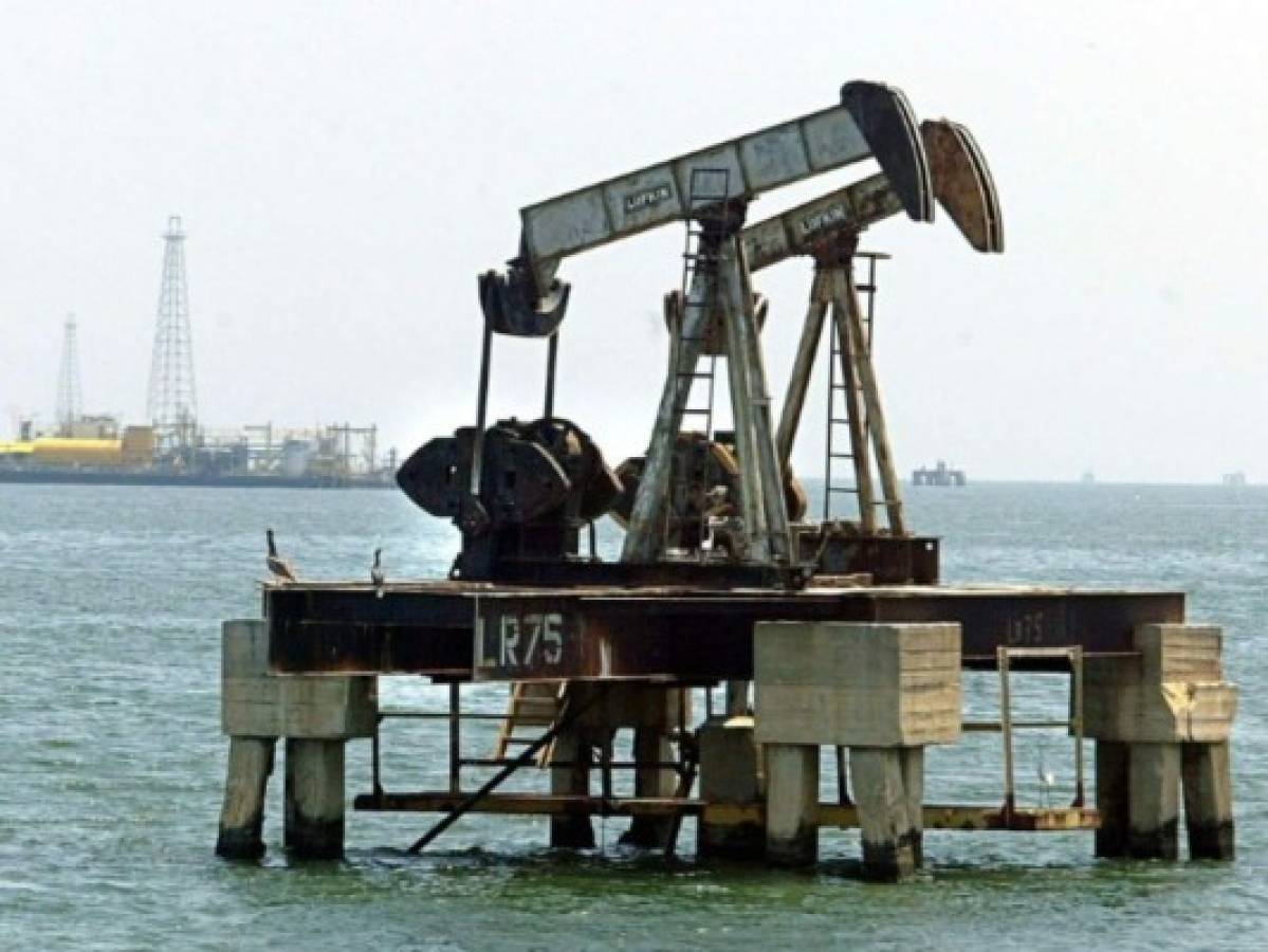 El petróleo sube ante la esperanza de acuerdo entre Estados Unidos y China