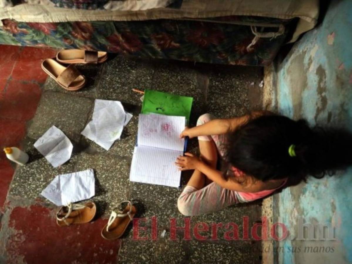 Regreso a clases enfrenta a padres, maestros y gobierno hondureño