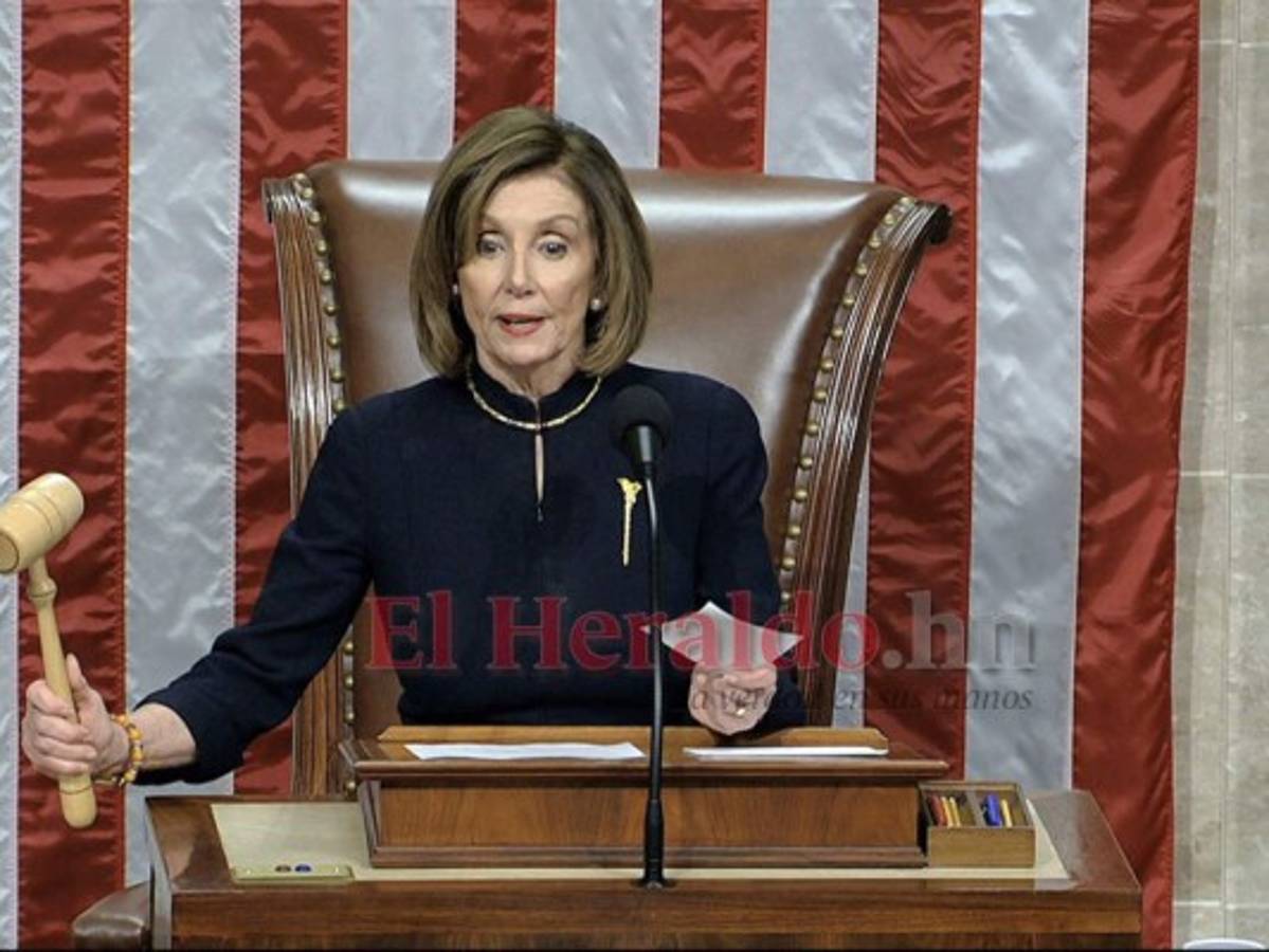 Casa Blanca pronostica que Nancy Pelosi 'cederá”