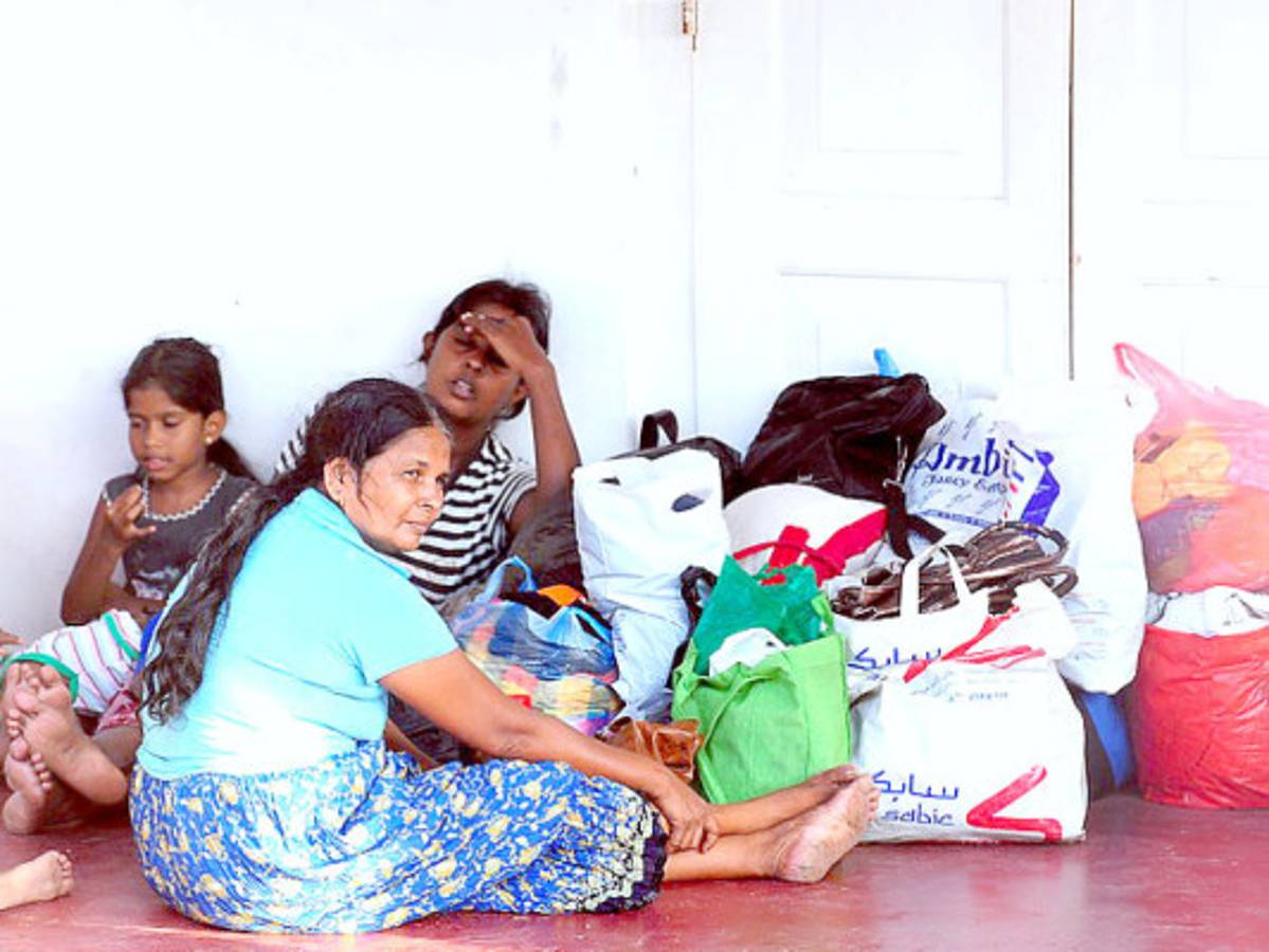 Violento sismo frente a Indonesia desencadena efímera alerta de tsunami