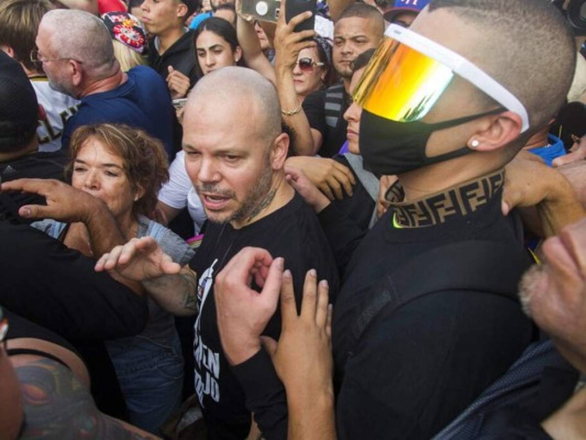 Los artistas puertorriqueños René Pérez “Residente” y Benito Antonio Martinez Ocasio “Bad Bunny”. Foto AP