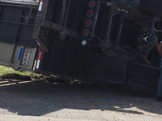 Cuatro personas muertas y al menos siete heridas deja accidente de tránsito en Yoro