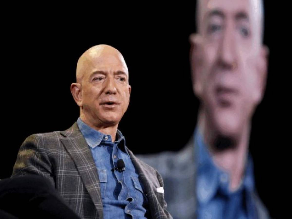Jeff Bezos deja su puesto como CEO de Amazon