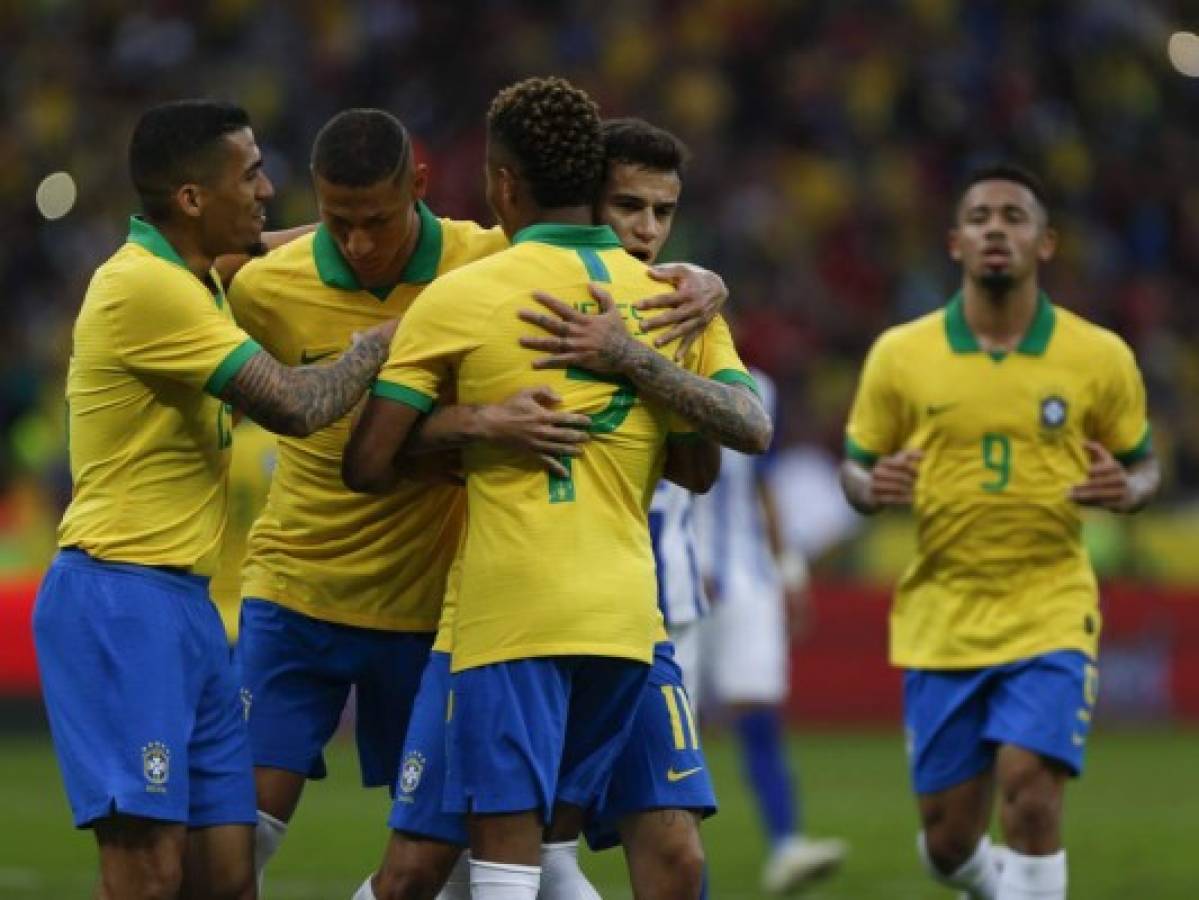 Brasil receta paliza de 7-0 a la Selección de Honduras en Porto Alegre