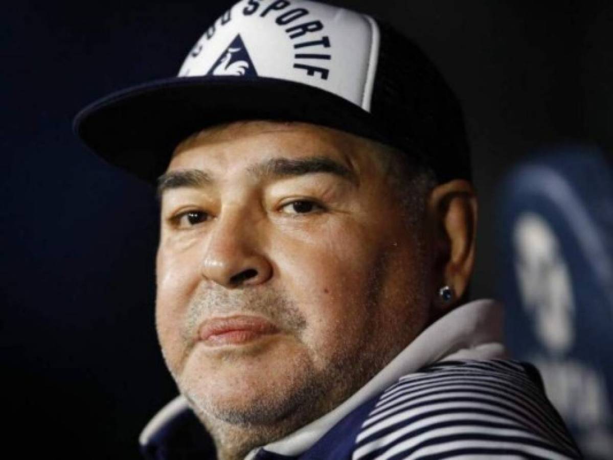 Por negligencia médica pudo haber muerto Maradona, según informe