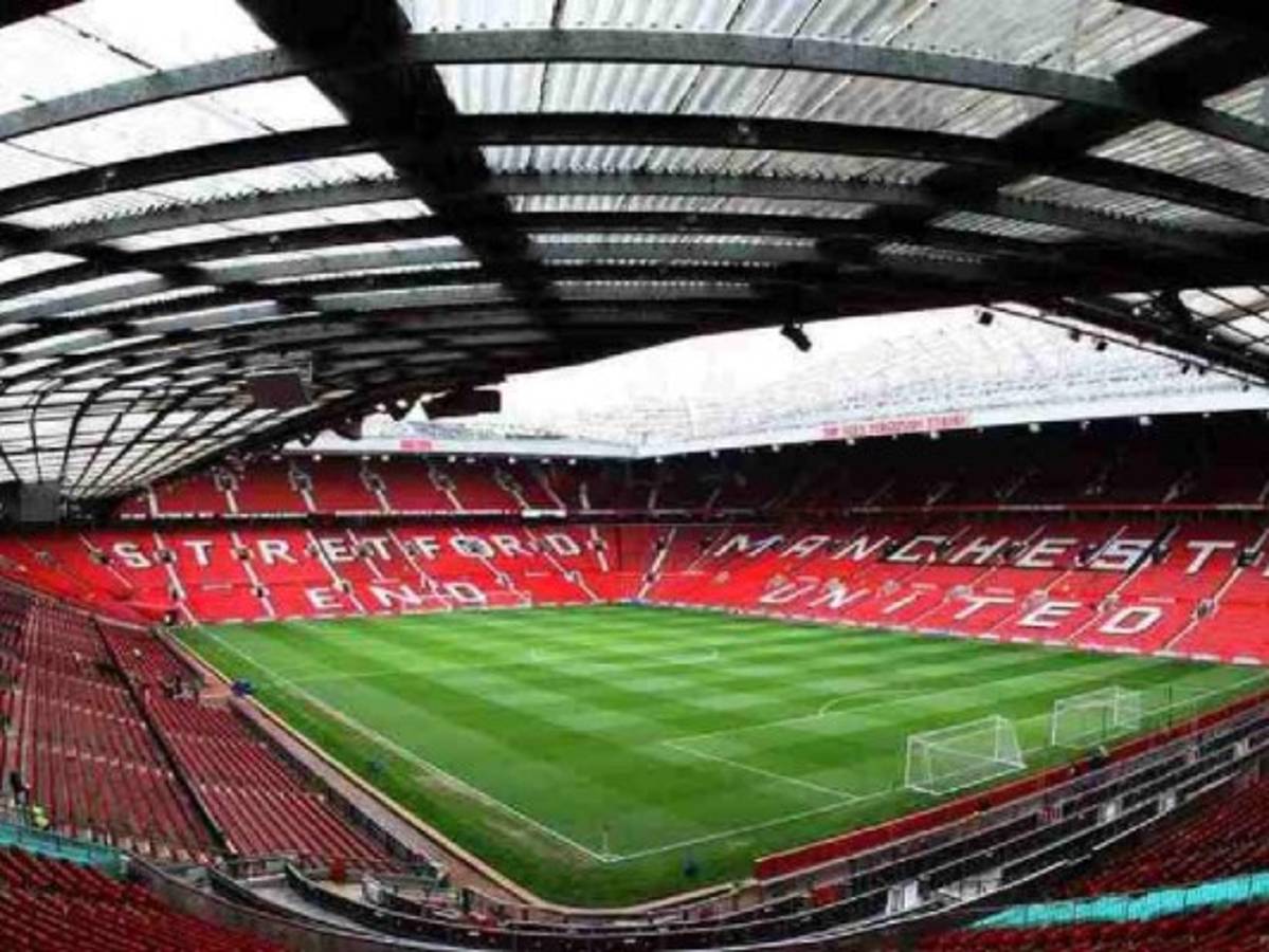 Manchester United revisará seguridad tras encontrar en Old Trafford juguetes con forma de arma
