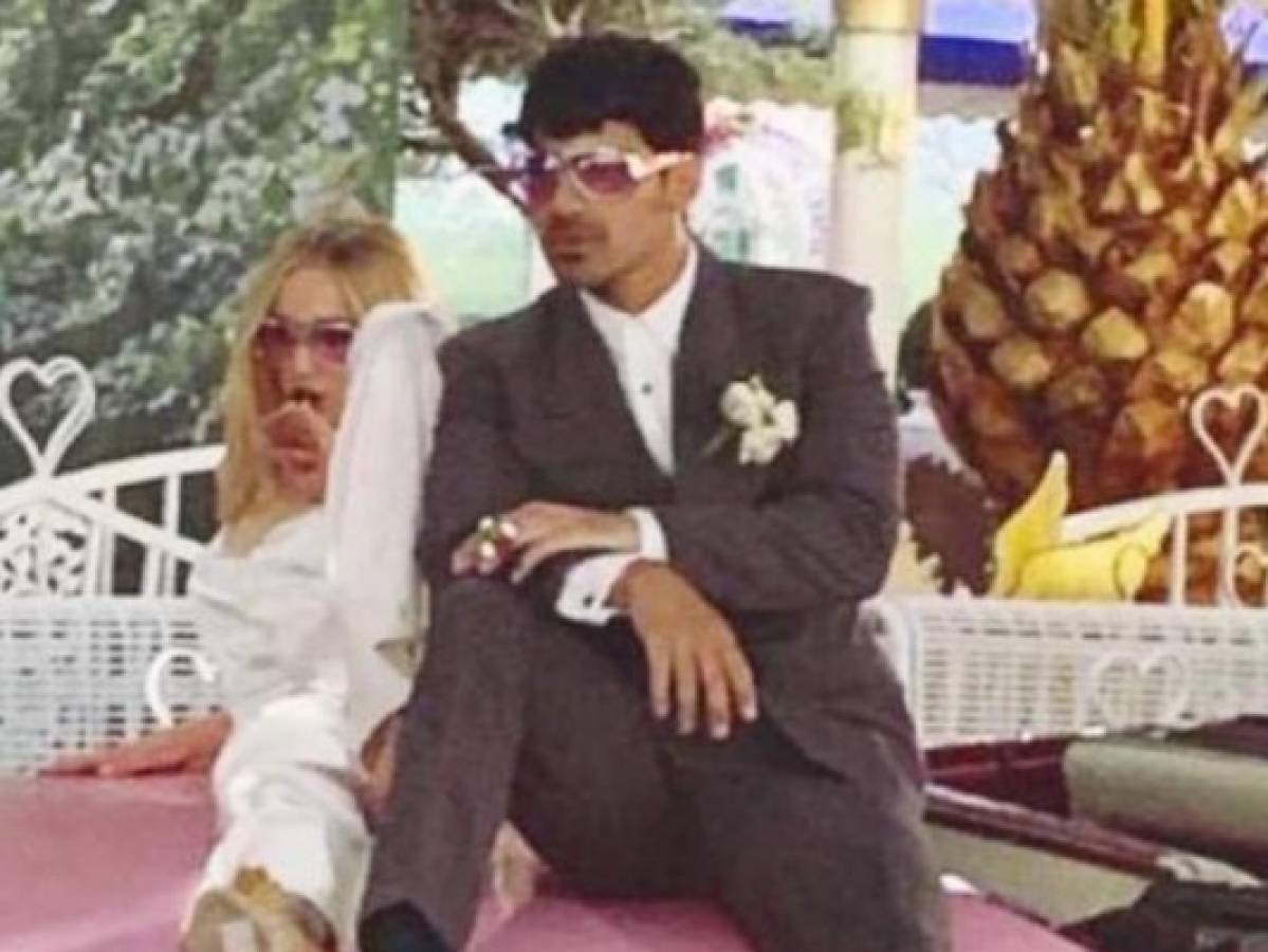 Sophie Turner y Joe Jonas se casan en una boda sorpresa realizada en Las Vegas