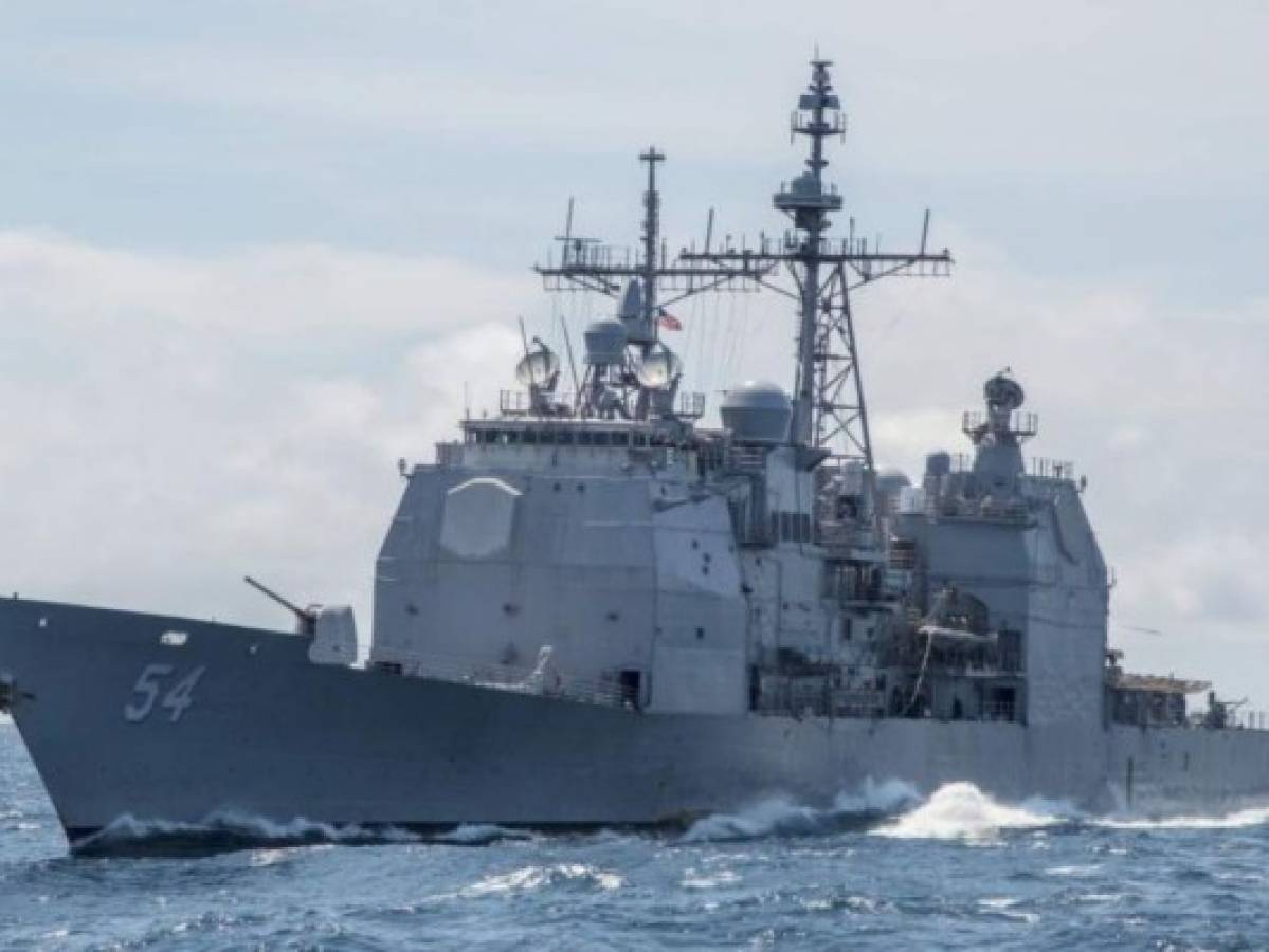 Pekín y Estados Unidos miden sus fuerzas con buques de guerra en el mar de China