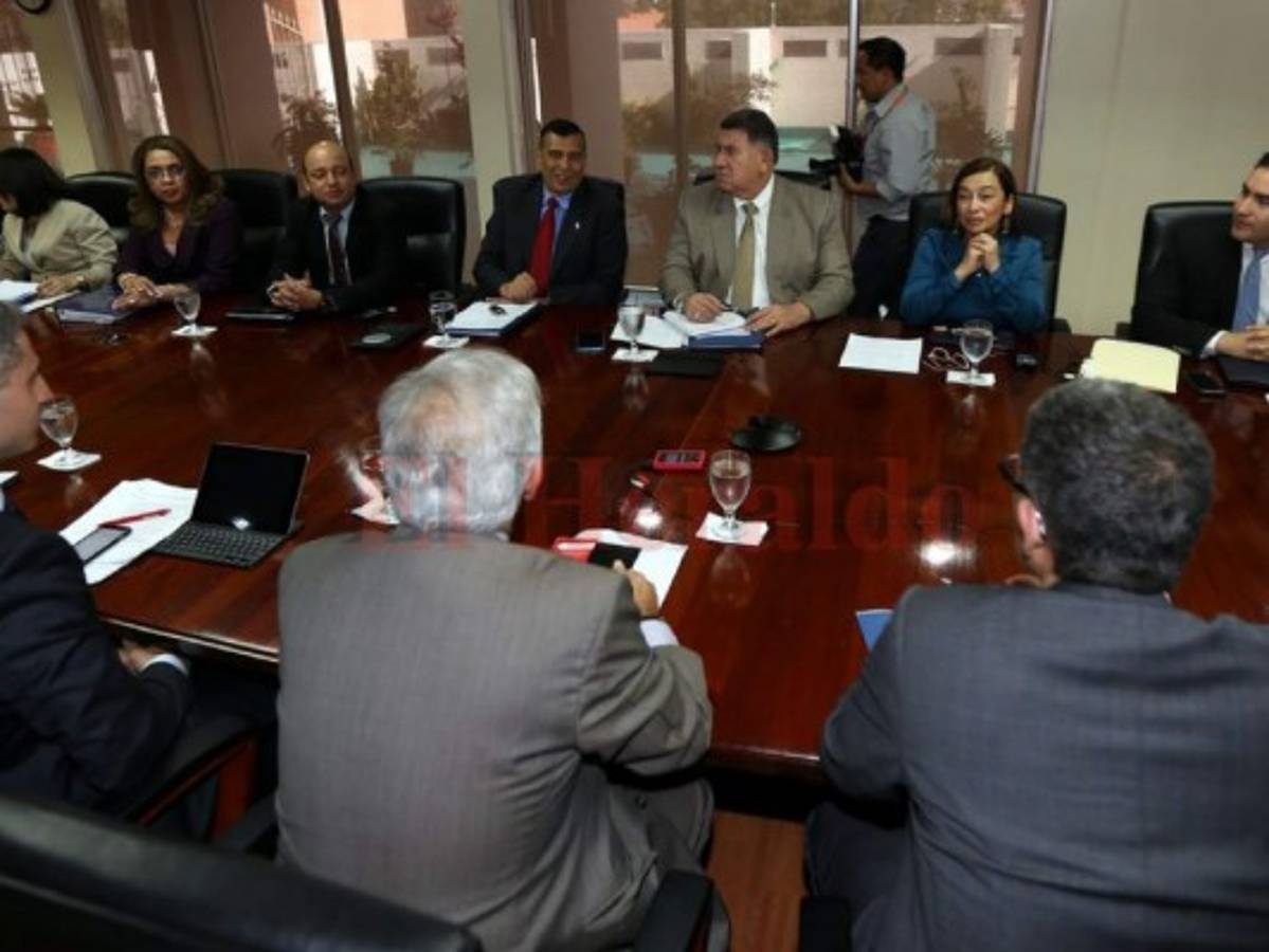 Gobierno de Honduras confía en que Fondo Monetario Internacional aprobará hoy el acuerdo
