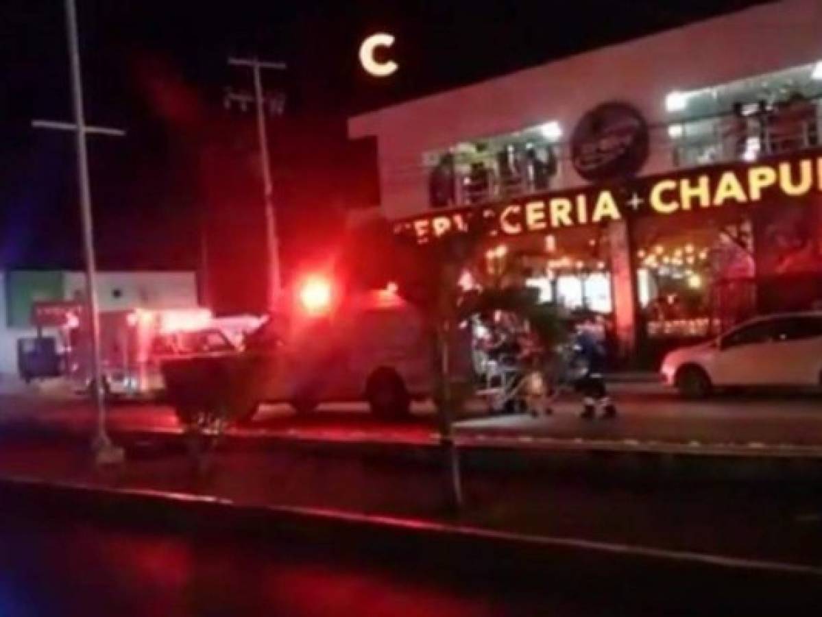 Tiroteo en bar deja un muerto y 11 heridos en Playa del Carmen, México  