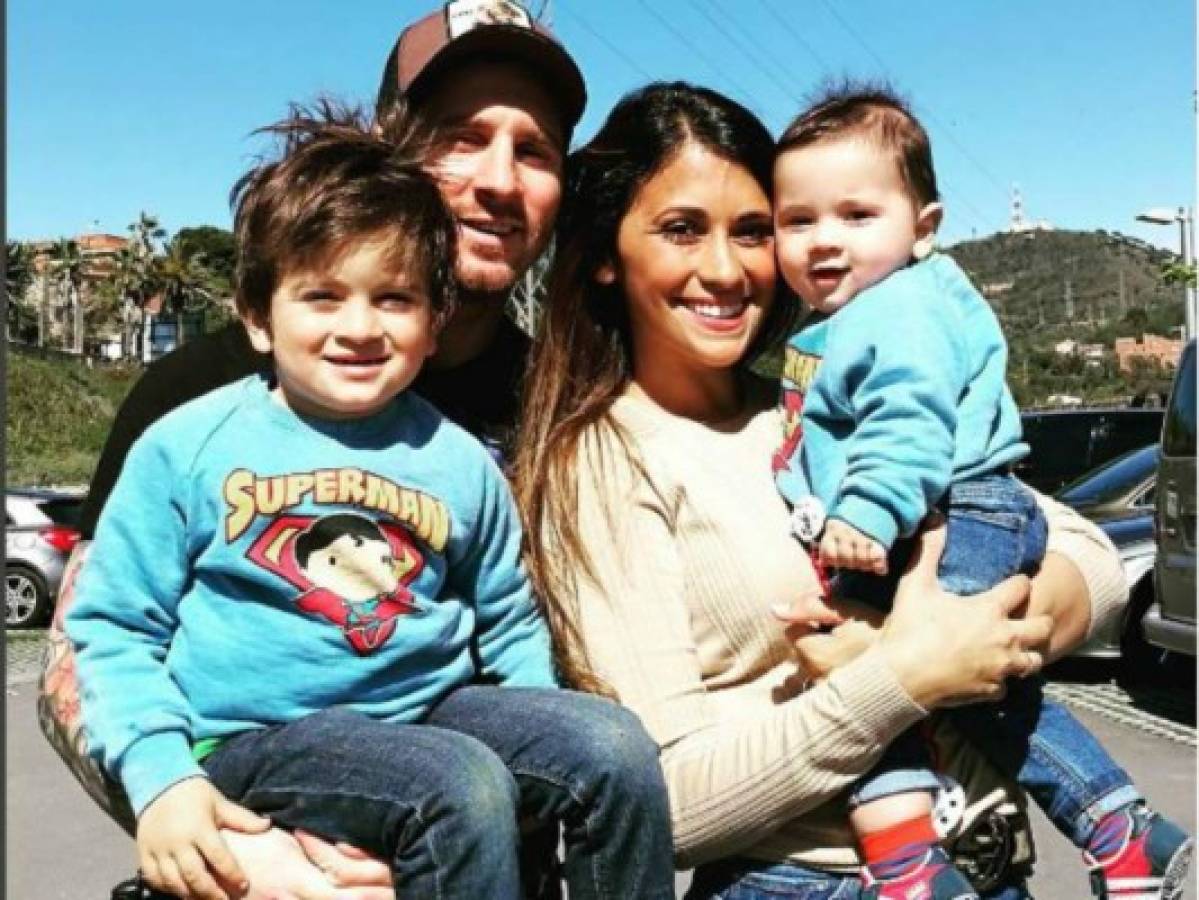Los falsos mensajes 'que dedicó' esposa a Messi