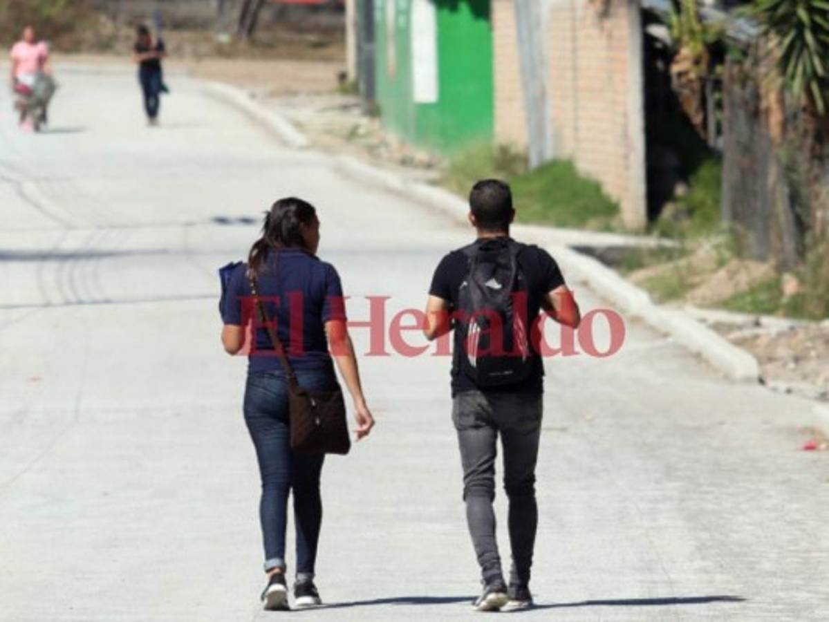 La intervención también llegó a Ciudad España, una de las más conflictivas del valle.