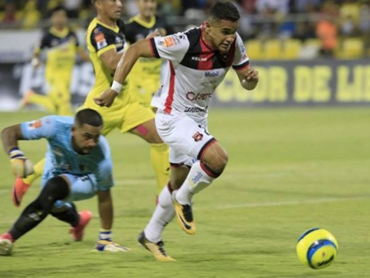 ¿Por qué han tenido éxito Roger Rojas y Alex López en Costa Rica?