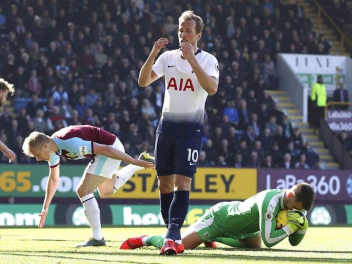 Harry Kane regresa de su lesión como titular ante el Burnley 