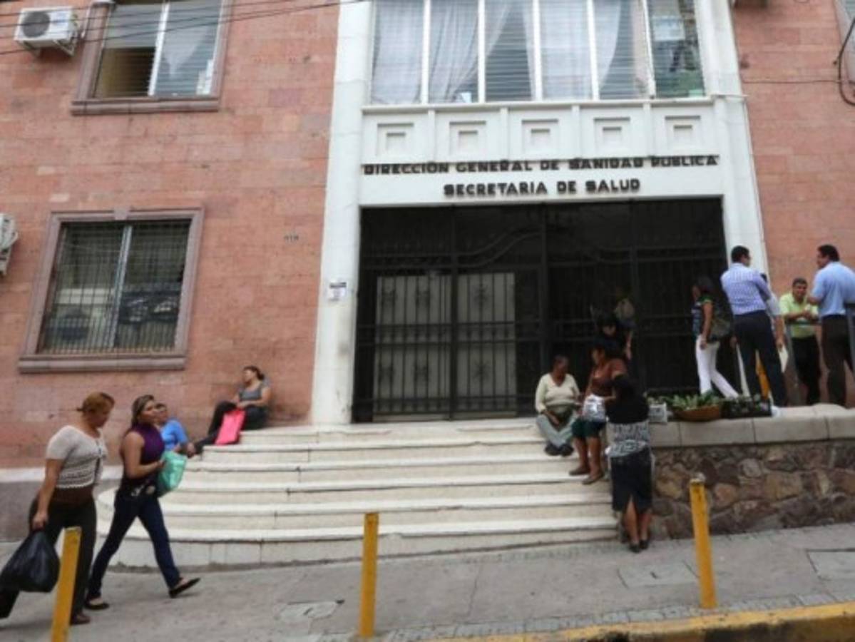 Dos implicados en el caso de contratos-becas en la Secretaría de Salud se defenderán en libertad