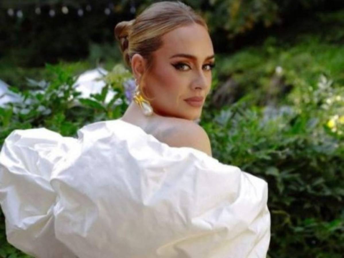 Las pistas que indicarían un nuevo lanzamiento musical de Adele